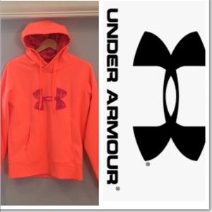 EUC UA Storm women’s  hoodie size M